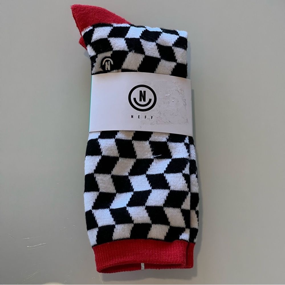 ‼️PRICE DROP‼️ NWT Neff checkerboard sock. Black/white/red checkerboard pattern.